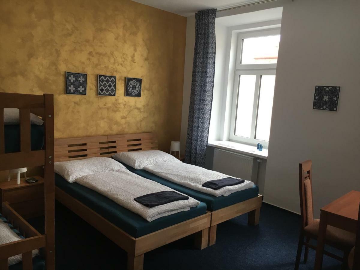 Mikulov Inn - Hotel Zeme Exteriör bild