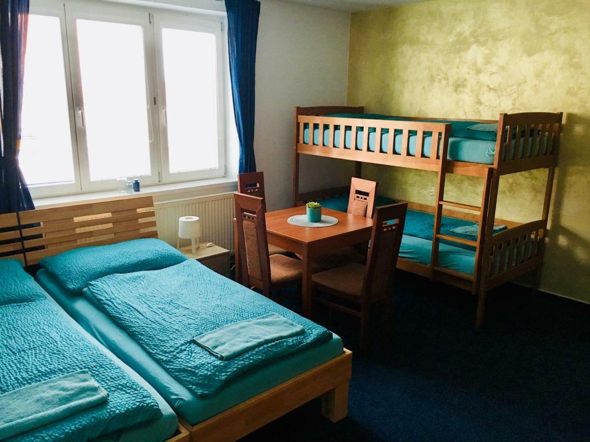 Mikulov Inn - Hotel Zeme Exteriör bild