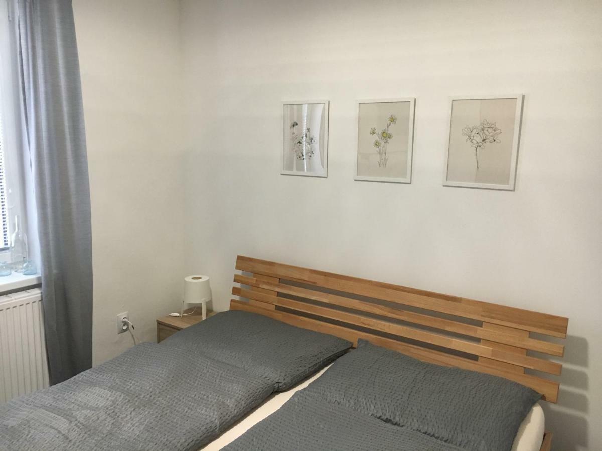 Mikulov Inn - Hotel Zeme Exteriör bild